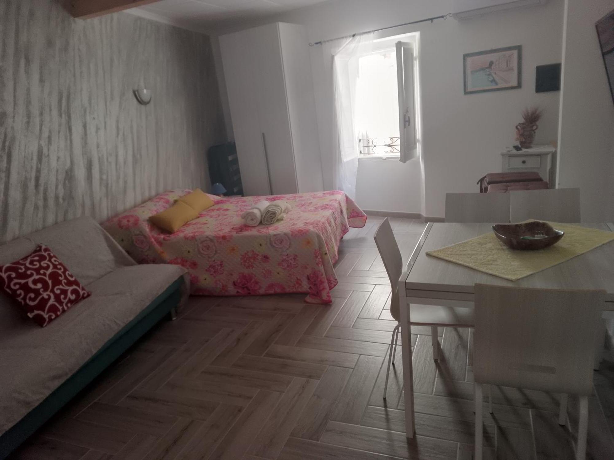 Casa Vacanze Su Sorighe. Bosa Ngoại thất bức ảnh
